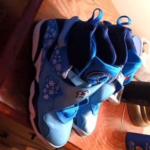 Jordan snowflakes 8s